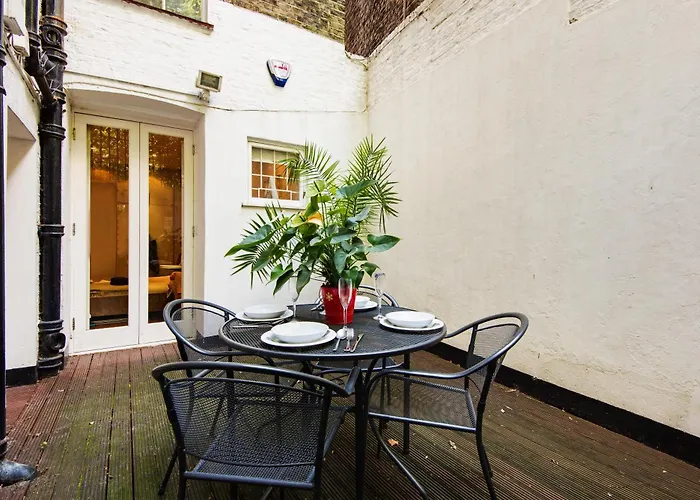Bright Earl\'S Court Apartment- Sva